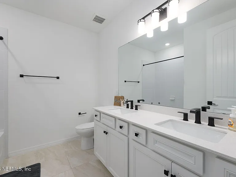 12464 Clapboard Bluff Trl — Photo 15