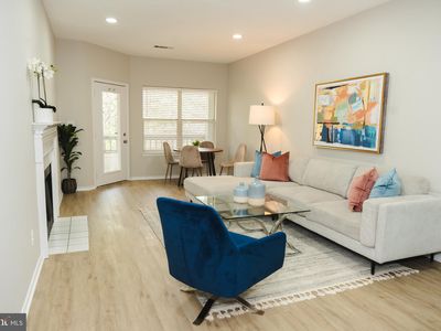 4401 Sedgehurst Dr APT 204, Fairfax, VA, 22033