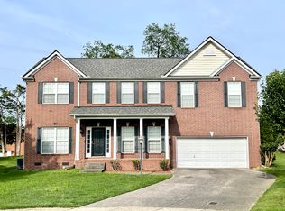 150 Cabin Branch Cir, Hendersonville, TN 37075