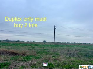 304 Cardinal Dr, Port Lavaca, TX 77979