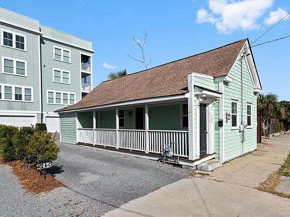 3rd image of 400 Sumter St