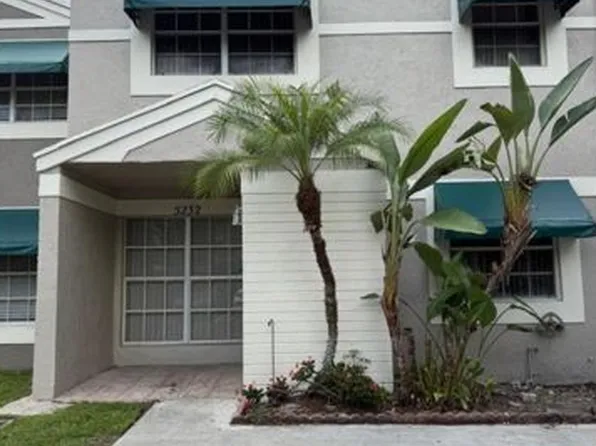 5232 SW 122nd Ter, Fort Lauderdale, FL 33330