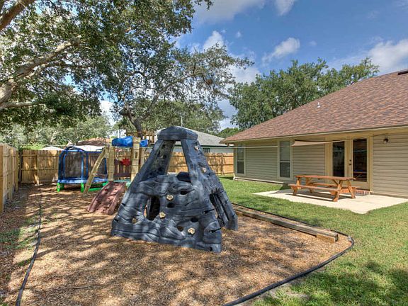 3rd image of 12640 Gandalf Ln