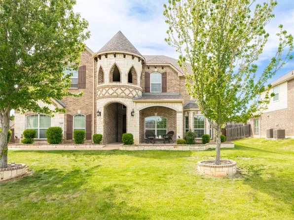 605 Norwood Ct, Desoto, TX 75115