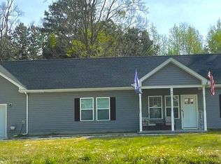 169 Wedgewood Dr, Moyock, NC 27958