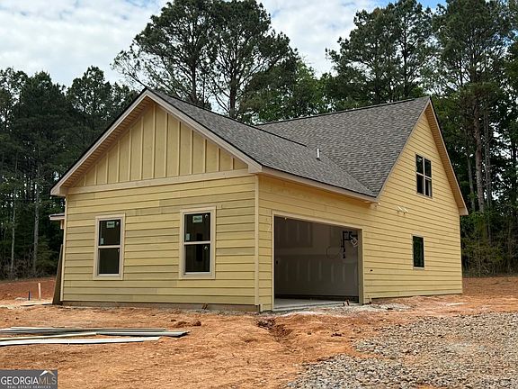 2nd image of 373 Laney Rd