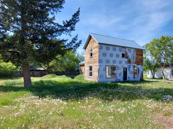 213-219 Charlos St, Stevensville, MT 59870