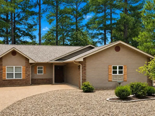 11 Captura Cir, Hot Springs Village, AR 71909