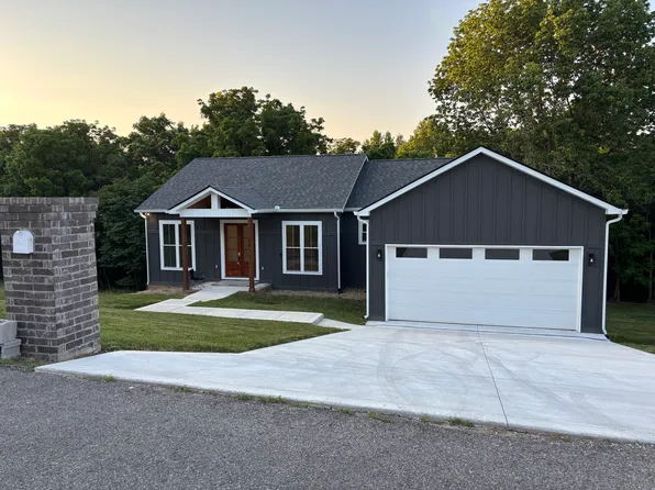 2035 Bear Creek Point, Cookeville, TN 38506