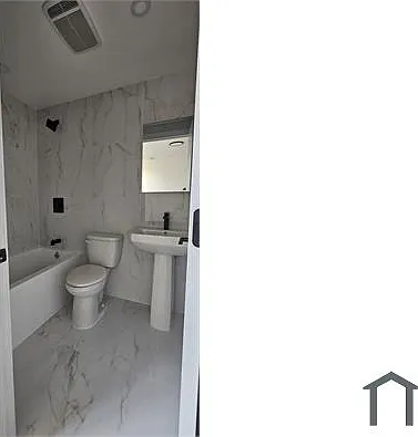 1362 Clay Ave #2A — Photo 5