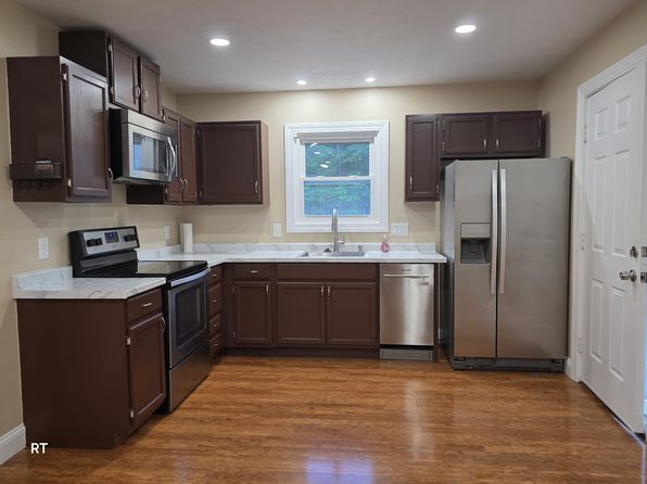 1325 Candia Rd Unit 1