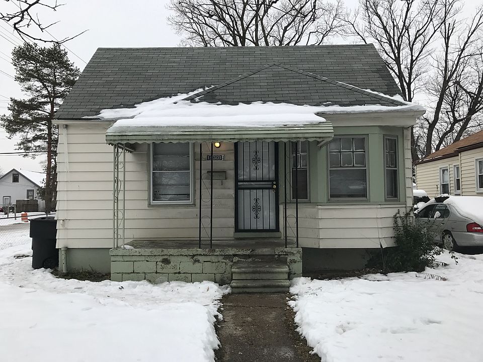 2nd image of 19301 Archdale St