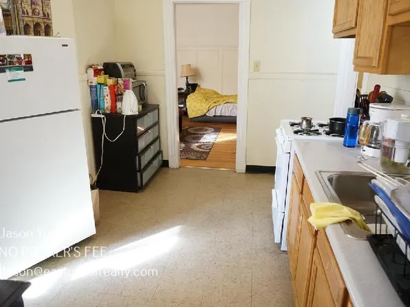 1128 Commonwealth Ave, Allston, MA