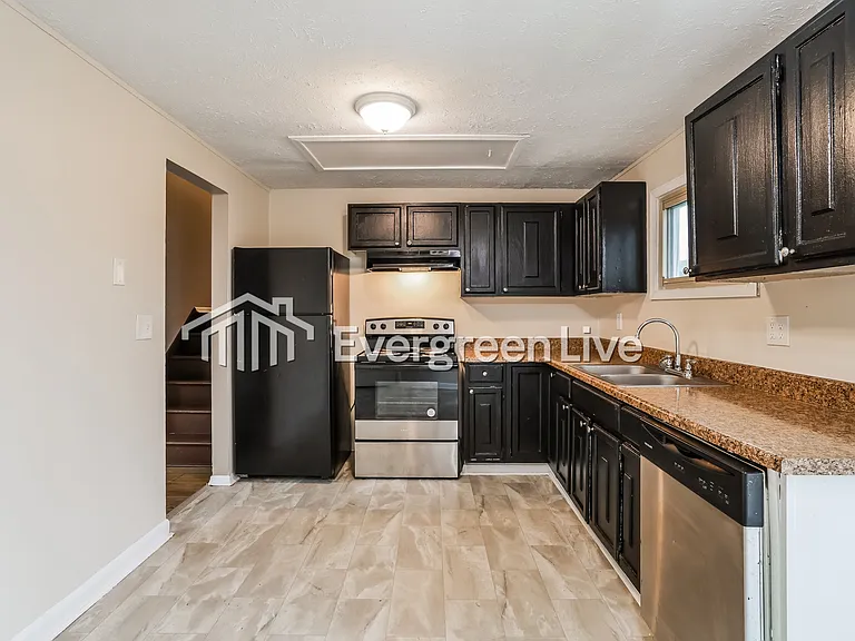5036 Albany Dr — Photo 6