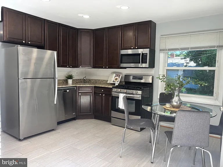 5702 Denfield Rd — Photo 11