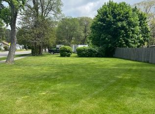 3 N Cayuga St #1, Gladwin, MI 48624