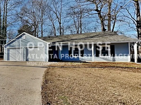 229 Colemans Bluff Dr, Woodstock, GA 30188