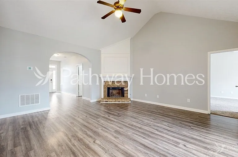 8401 Somerton Cir — Photo 3