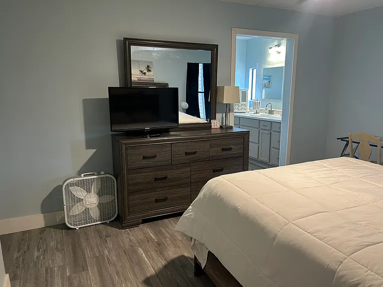 4708 Bali Hai Ln — Photo 14