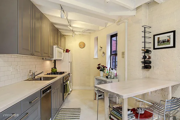 Sold by Corcoran | media 3