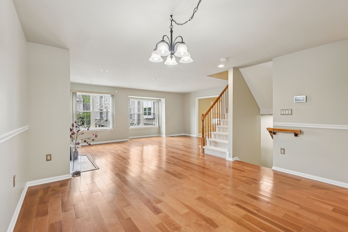 next background image