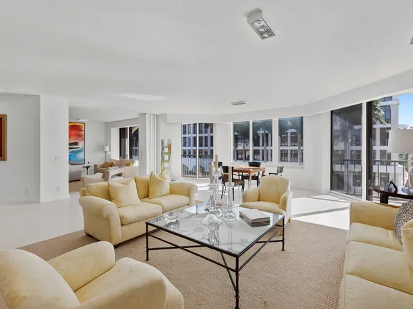 200 Bradley Place #302, Palm Beach, FL 33480