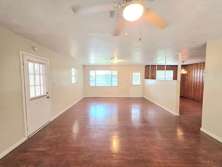 6016 Sewell St #A — Photo 5
