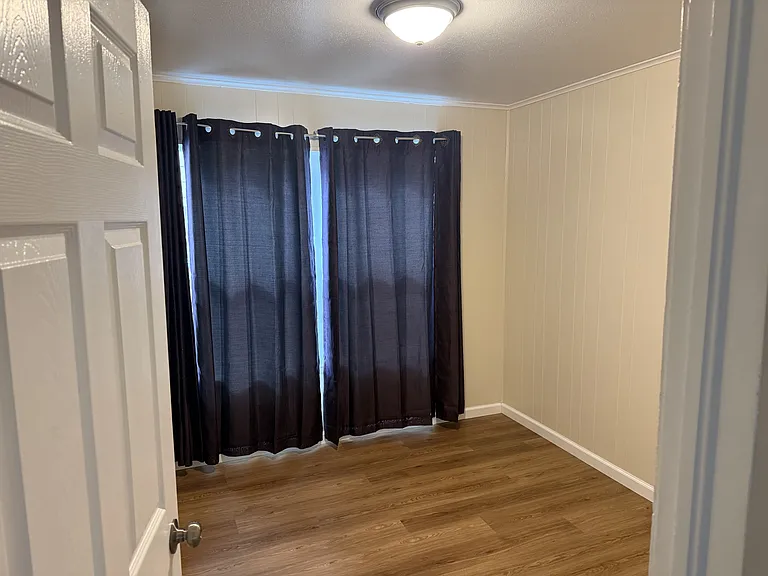 162 Milford Dr — Photo 11