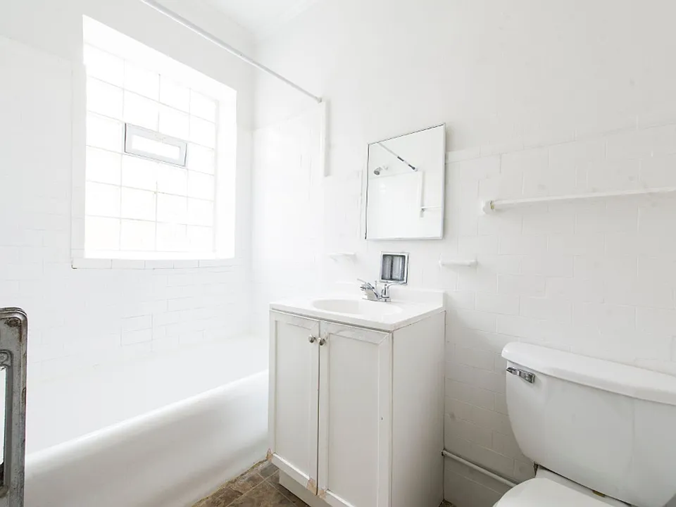 7317 S Chappel