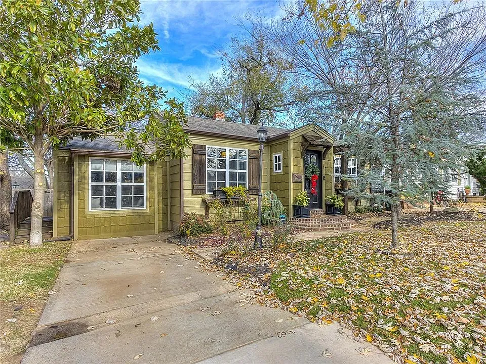 2315 NW 37th St