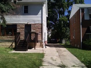 20609 Hillgrove Ave, Maple Heights, OH 44137