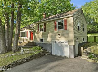 9 W Skyview Drive, Cohoes, NY 12047