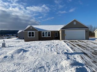2145 Whisper Ridge Dr, Chittenango, NY 13037