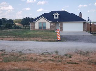 3322 Springfield Rd, Springtown, TX 76082
