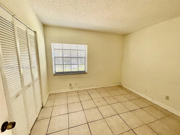 2642 Riverside Dr #2642 — Photo 13