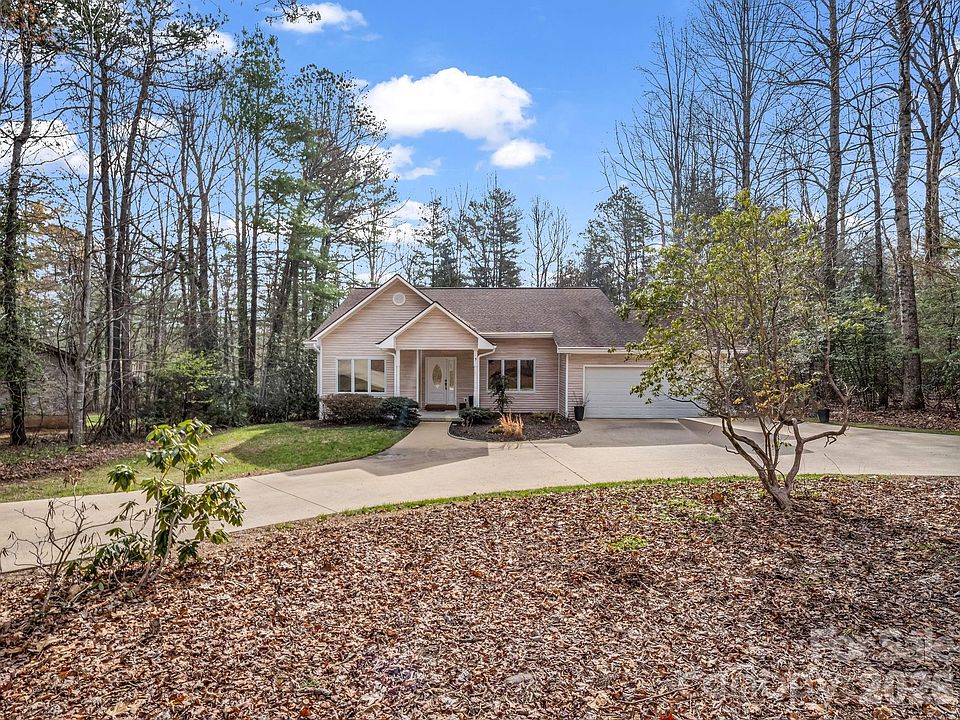 1st image of 5 Hearthstone Ln
