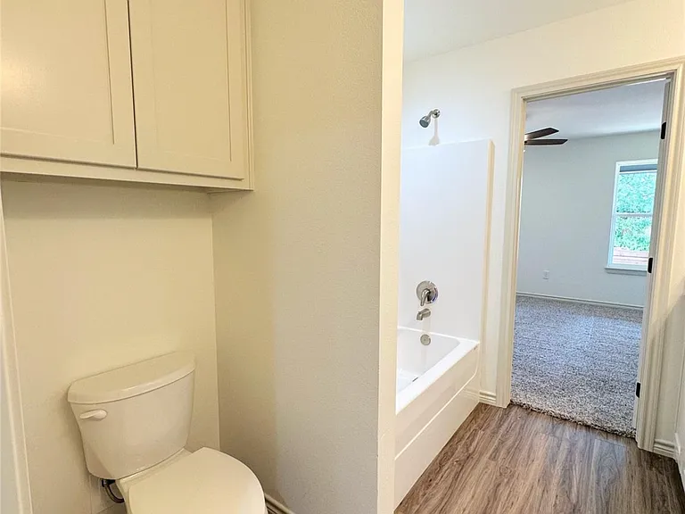 2658 N Willis St — Photo 17