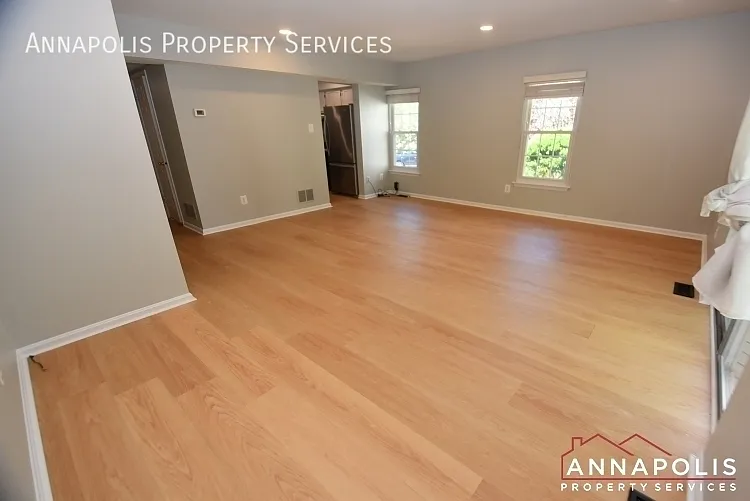 17 Mooring Point Ct — Photo 6