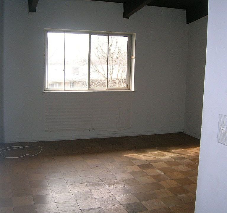 2nd image of 11406 Cherry Hill Rd Unit 303