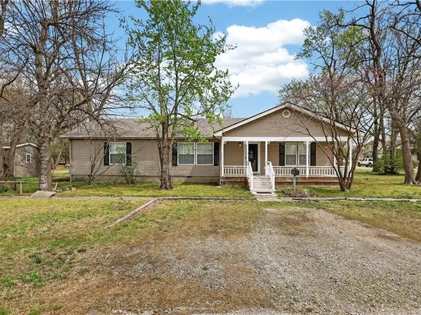 202 N Delaware Ave, Columbus, KS 66725