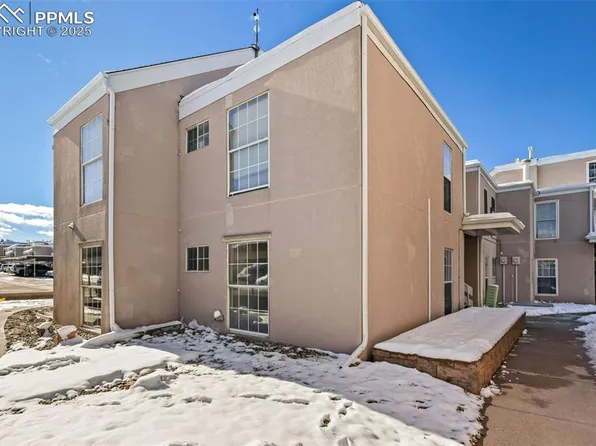 3240 Van Teylingen Dr APT E, Colorado Springs, CO 80917