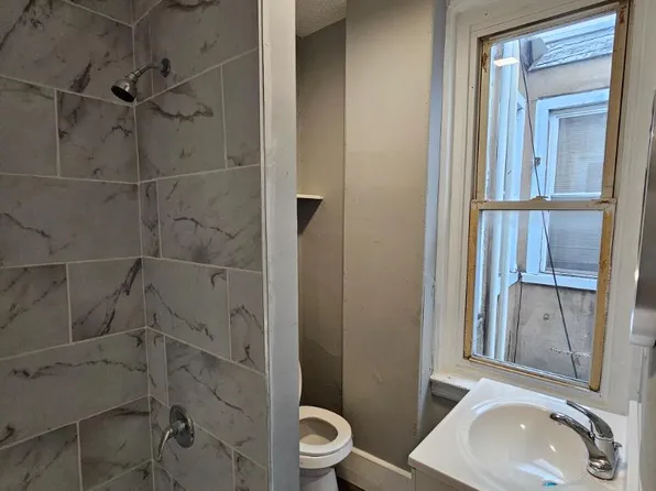 611 E 22nd St, Wilmington, DE 19802