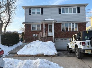 527 Anthony Ct, Lyndhurst, NJ 07071