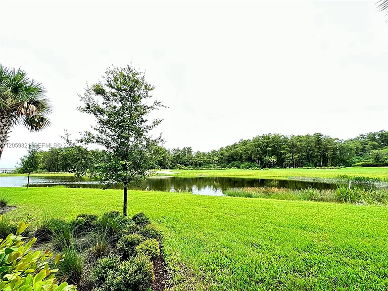 6070 National Blvd #215 — Photo 32