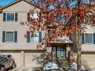 7022 Colonial Oaks Dr #5, Waterford, MI 48327
