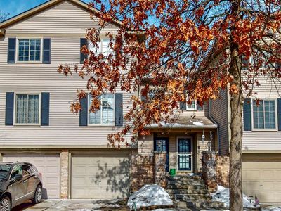 7022 Colonial Oaks Dr #5, Waterford, MI, 48327
