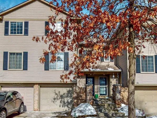 7022 Colonial Oaks Dr #5, Waterford, MI 48327