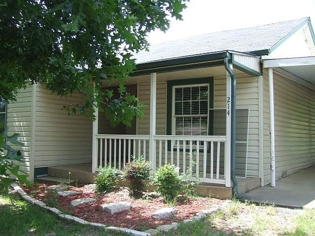 1st image of 214 Barker St