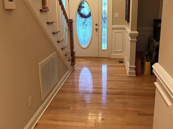 5th image of 7812 Chillingsworth Ln