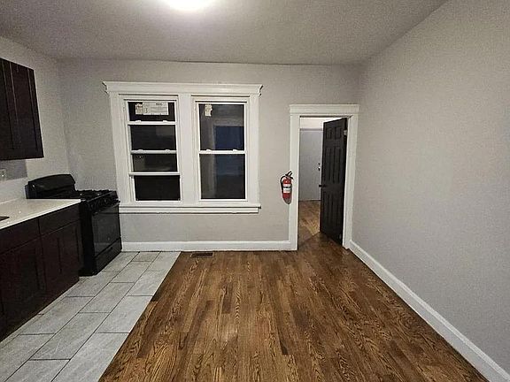 2nd image of 277 S Clinton St #1RR